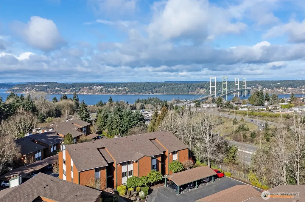 7317 N Skyview Tacoma WA 98406