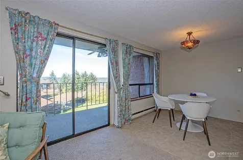 7317 N Skyview Tacoma WA 98406