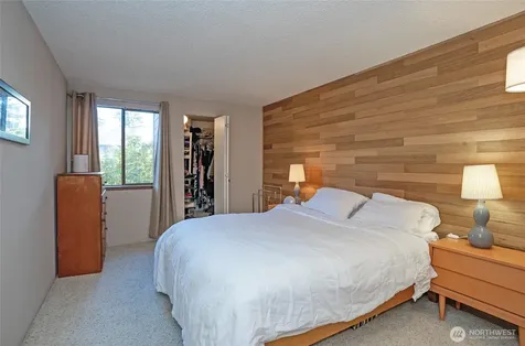 7317 N Skyview Tacoma WA 98406