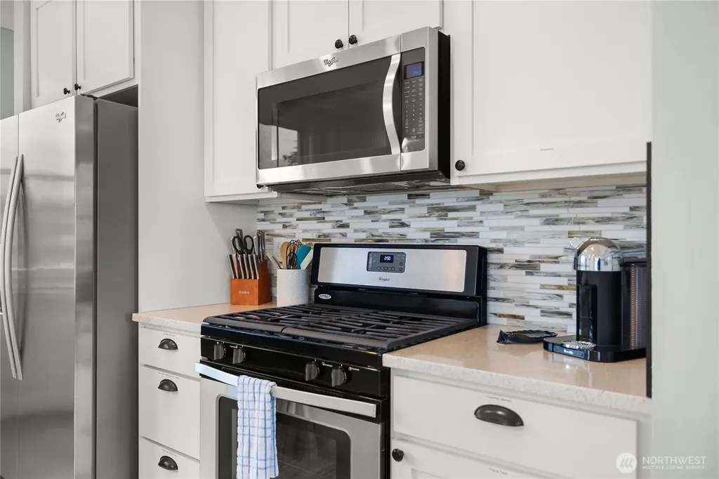 78 Pacifica Lane Pacific Beach WA 98571