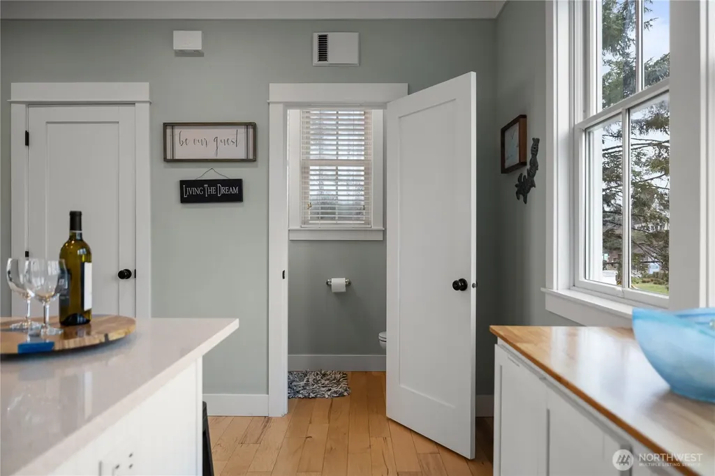 78 Pacifica Lane Pacific Beach WA 98571