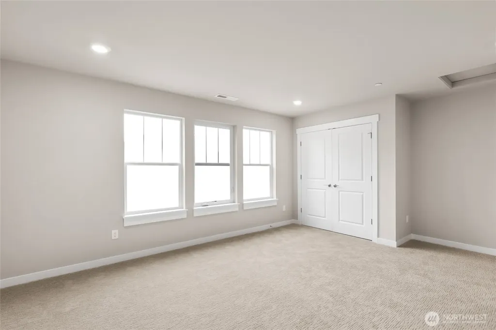 10494 135th Place NE Kirkland WA 98033