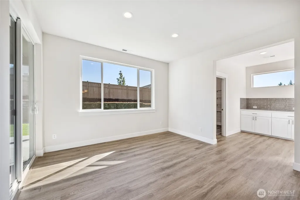 22821 61st Street E Buckley WA 98321