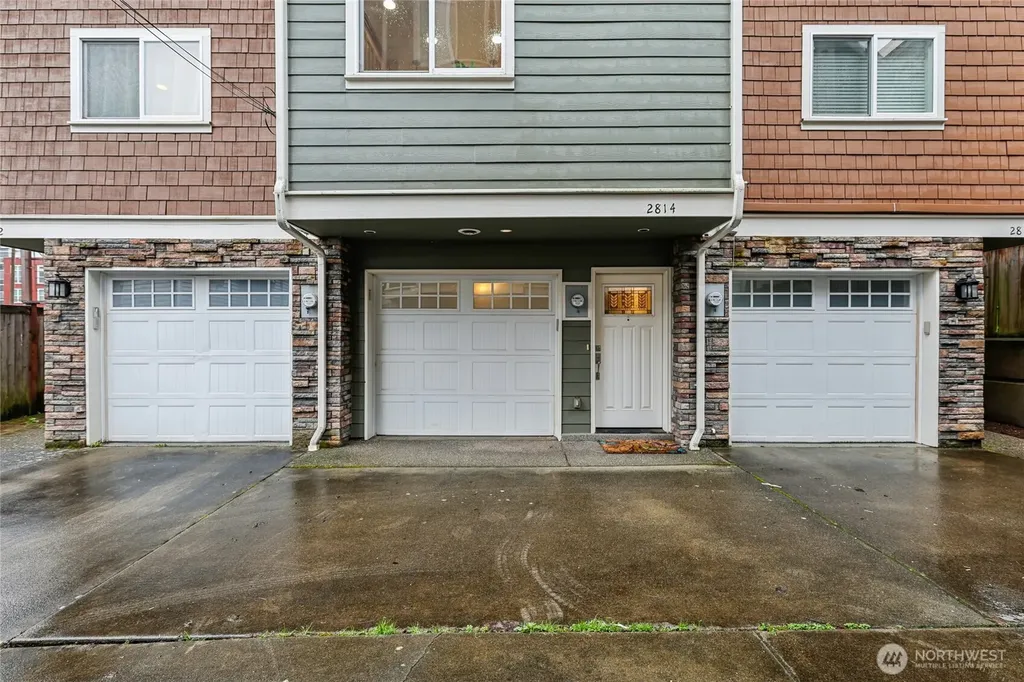 2814 E Spring Street Seattle WA 98122