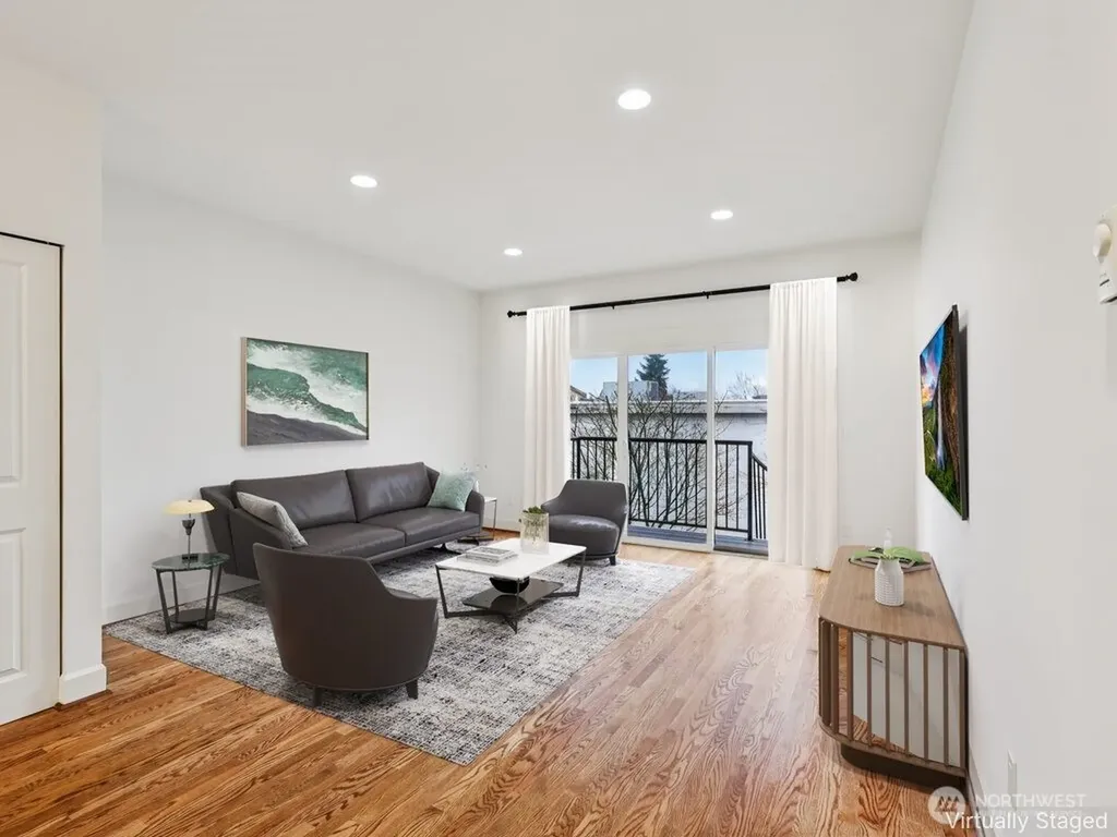 2814 E Spring Street Seattle WA 98122