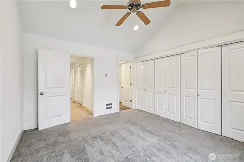 2814 E Spring Street Seattle WA 98122