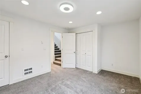 2814 E Spring Street Seattle WA 98122
