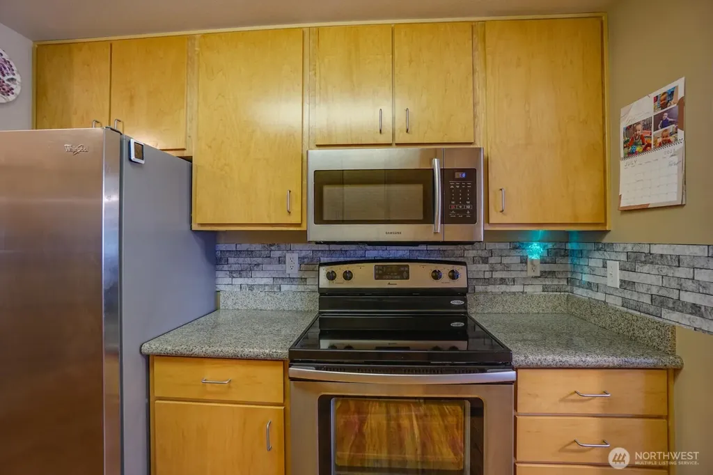 10800 SE 17th Circle Vancouver WA 98664