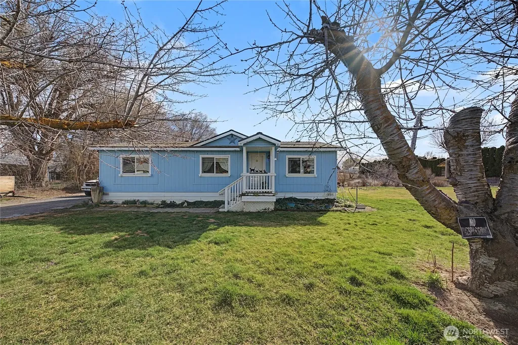 7581 Rainier NE Moses Lake WA 98837