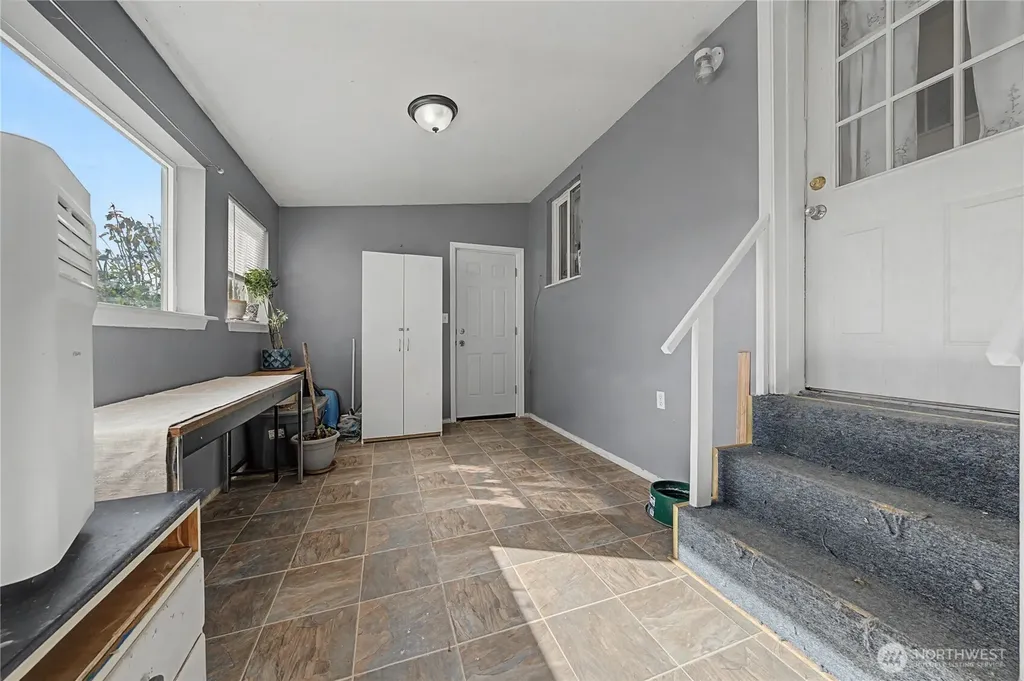 7581 Rainier NE Moses Lake WA 98837