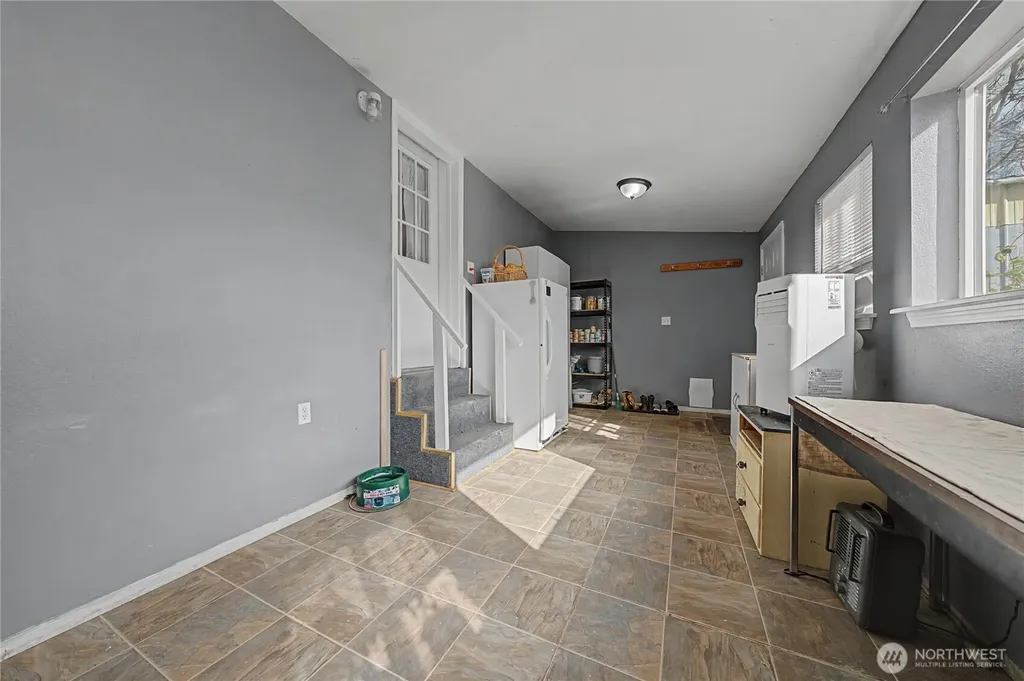 7581 Rainier NE Moses Lake WA 98837