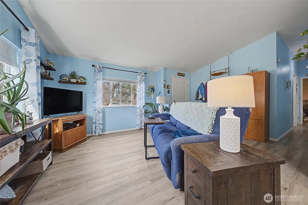 7581 Rainier NE Moses Lake WA 98837