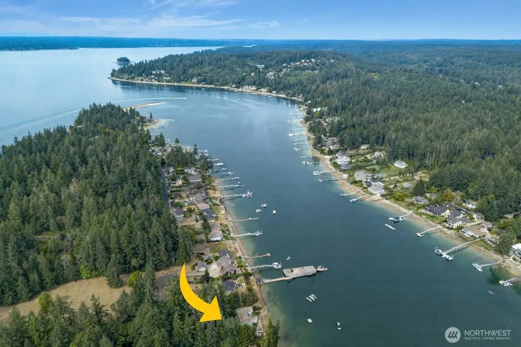 3415 115th Avenue NW Gig Harbor WA 98335