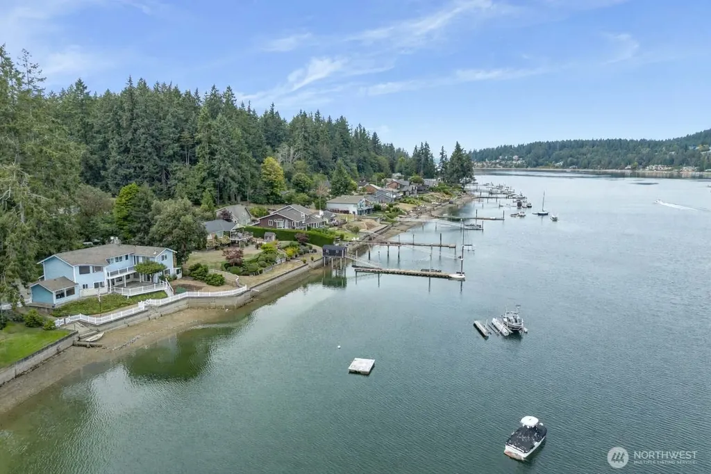 3415 115th Avenue NW Gig Harbor WA 98335
