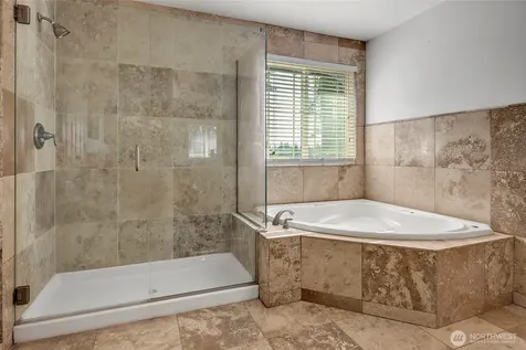 14534 27th Avenue NE Shoreline WA 98155