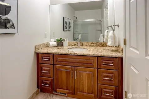 14534 27th Avenue NE Shoreline WA 98155