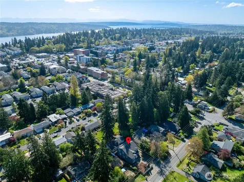 14534 27th Avenue NE Shoreline WA 98155