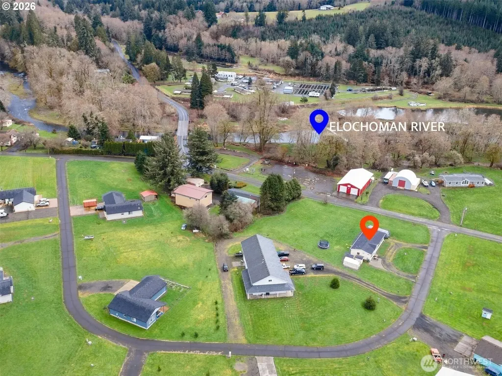4 Nature Loop Cathlamet WA 98612