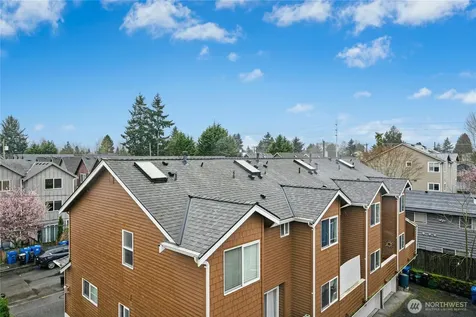 726 N 94th Street Seattle WA 98103