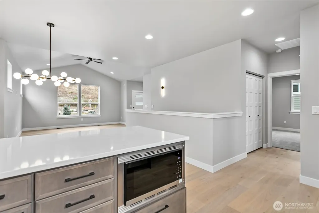 4429 Blackstone Way Bellingham WA 98226