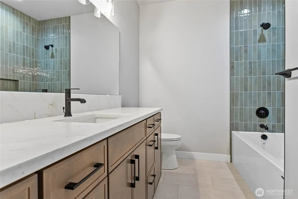 4429 Blackstone Way Bellingham WA 98226
