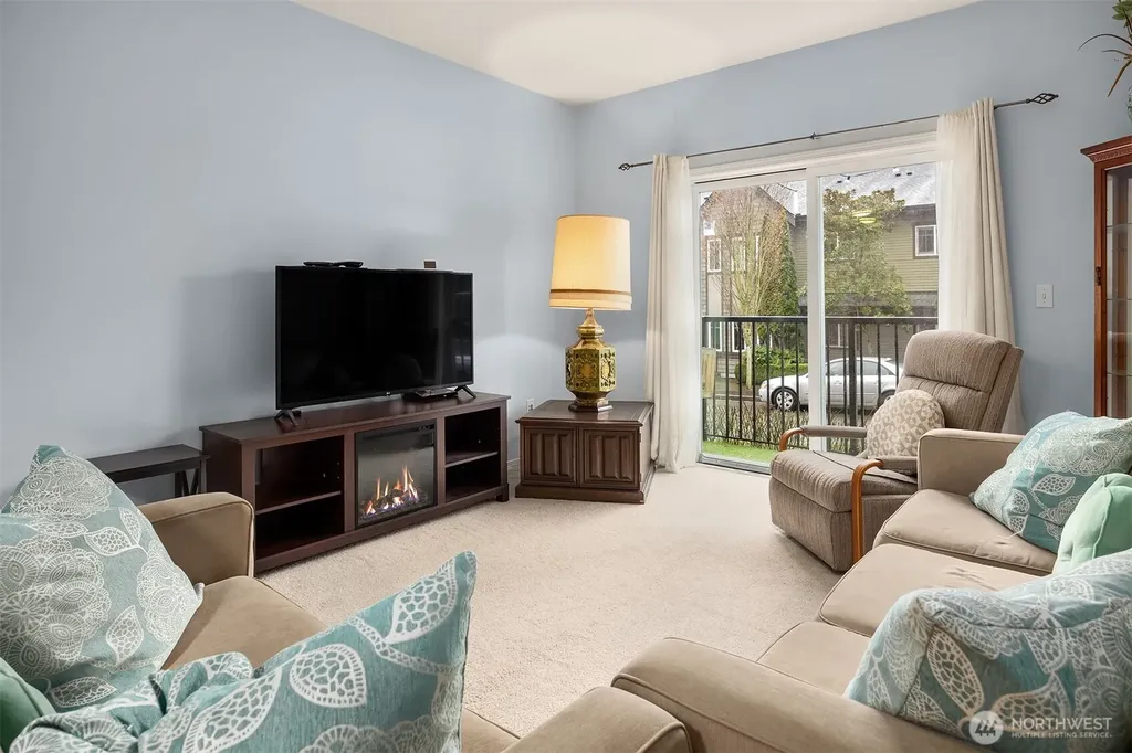 1736 10th Avenue NE Issaquah WA 98029