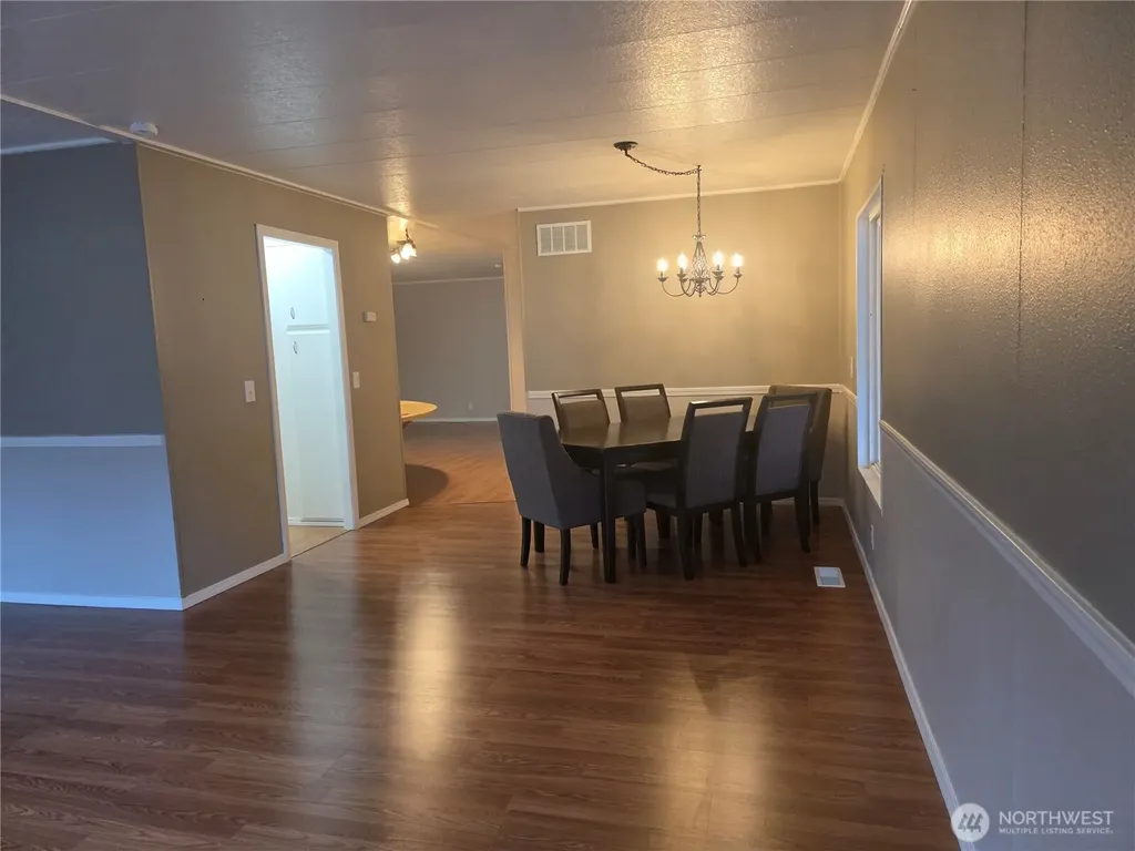 11407 126th Street E Puyallup WA 98374