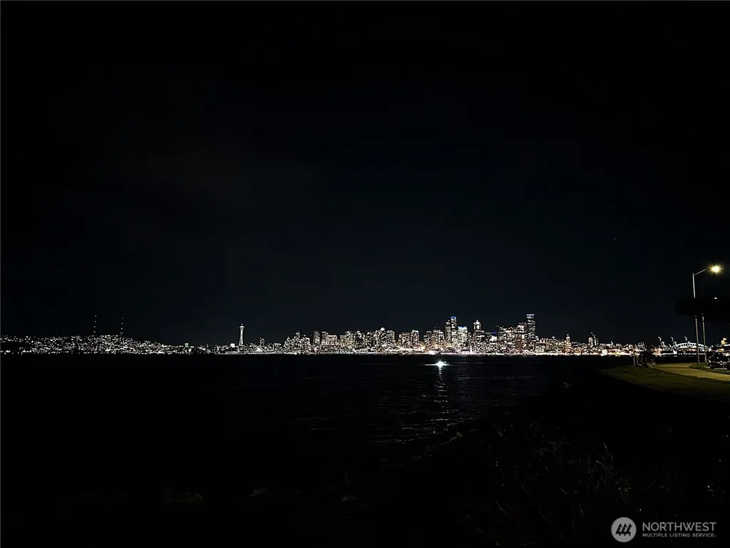 1156 Alki Avenue SW Seattle WA 98116