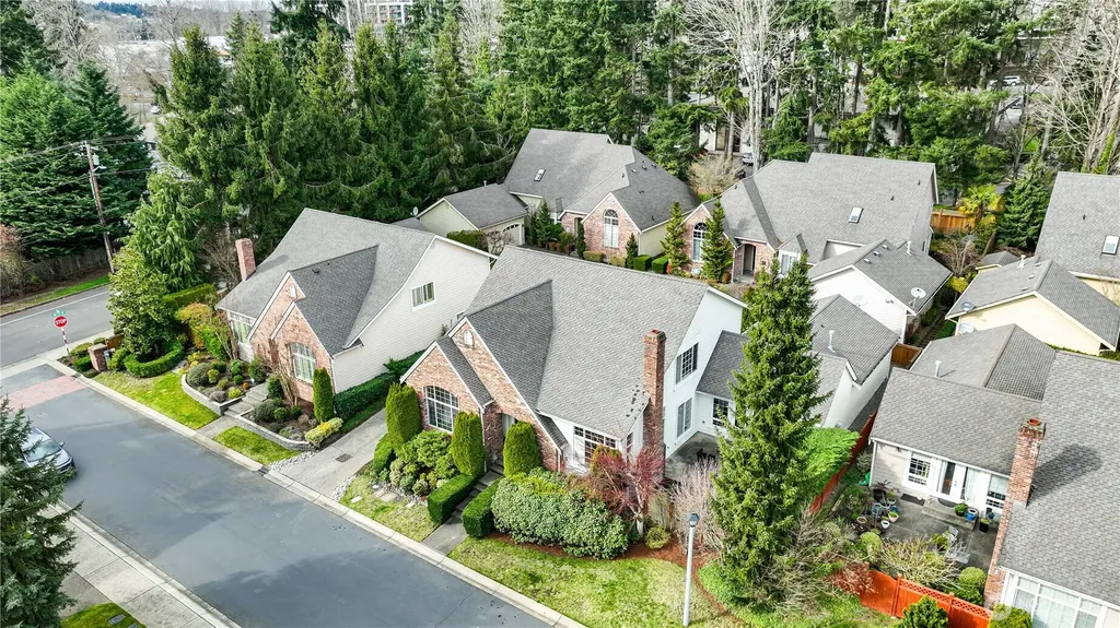 13428 NE 12th Place Bellevue WA 98005