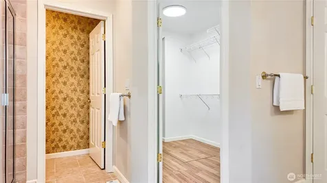 13428 NE 12th Place Bellevue WA 98005
