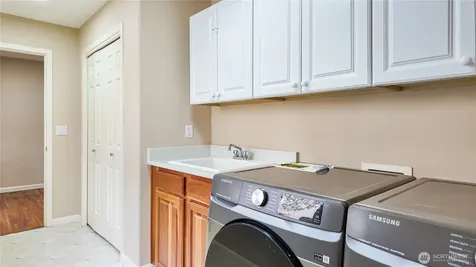 13428 NE 12th Place Bellevue WA 98005