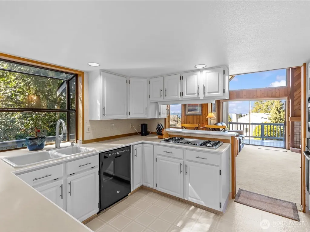 29045 15th Place S Federal Way WA 98003