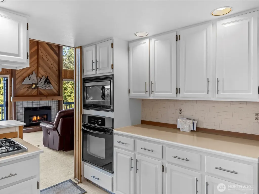 29045 15th Place S Federal Way WA 98003