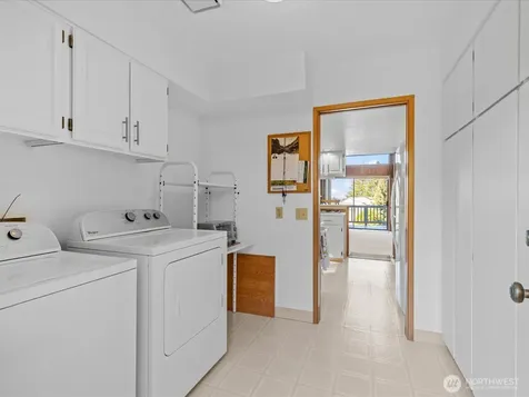 29045 15th Place S Federal Way WA 98003