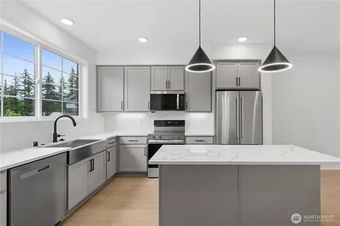 1191 Waterfall Way SE North Bend WA 98045
