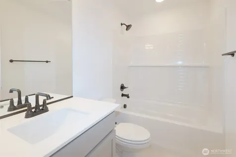 1191 Waterfall Way SE North Bend WA 98045