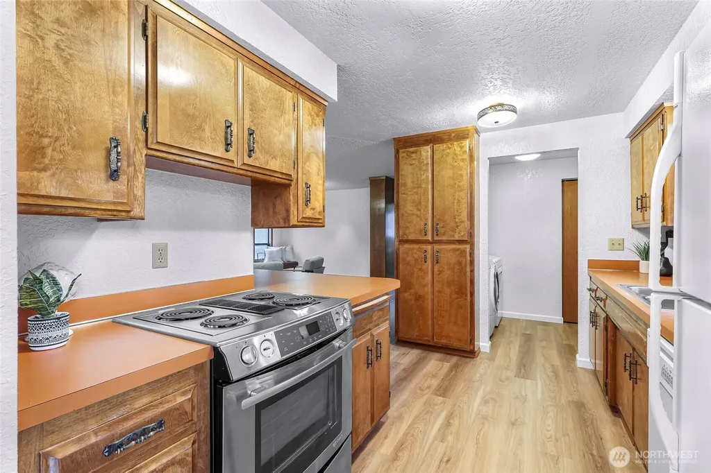 1494 Greenville Drive Bellingham WA 98226