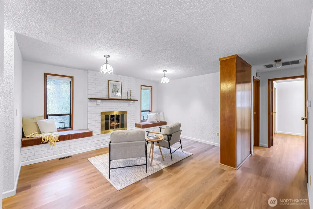 1494 Greenville Drive Bellingham WA 98226