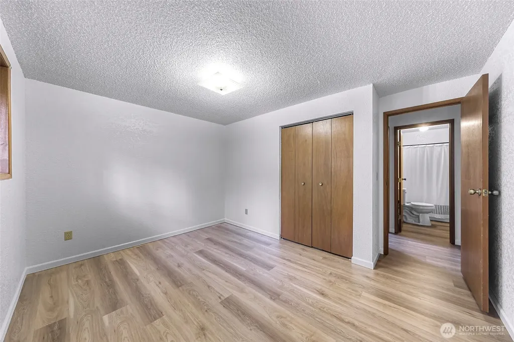 1494 Greenville Drive Bellingham WA 98226