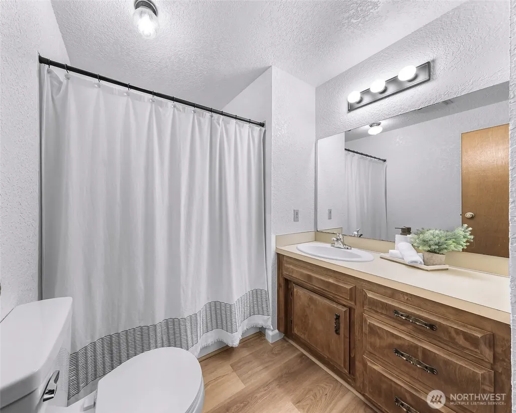 1494 Greenville Drive Bellingham WA 98226