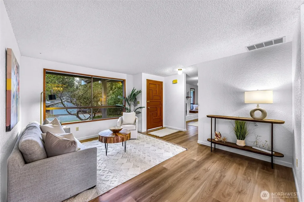 1494 Greenville Drive Bellingham WA 98226