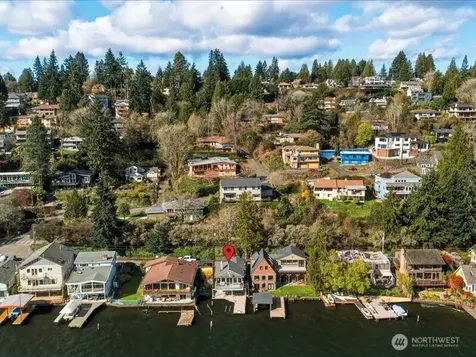 11262 Riviera Place NE Seattle WA 98125