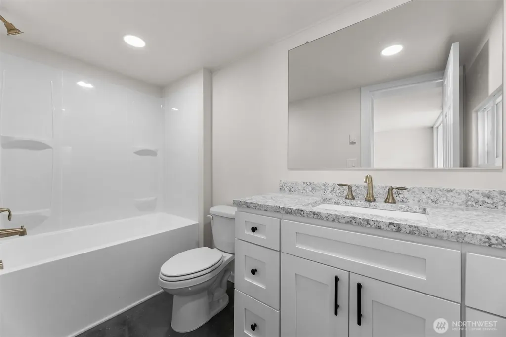 1134 Fawcett Avenue Tacoma WA 98402