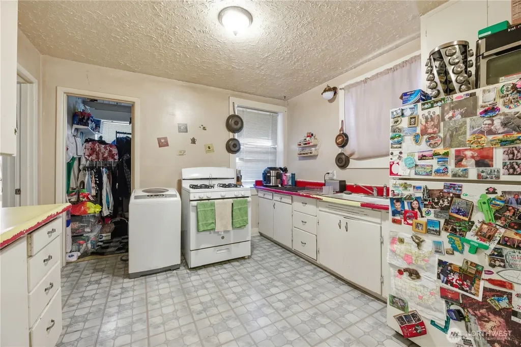 1134 Fawcett Avenue Tacoma WA 98402