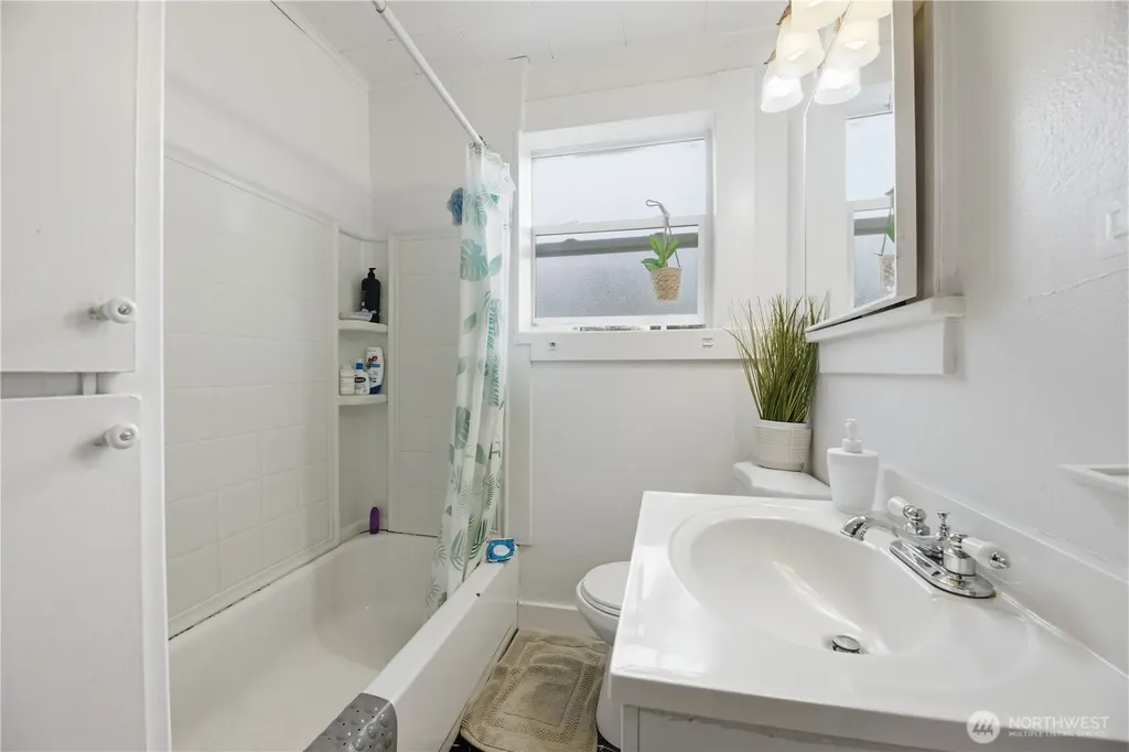 1134 Fawcett Avenue Tacoma WA 98402
