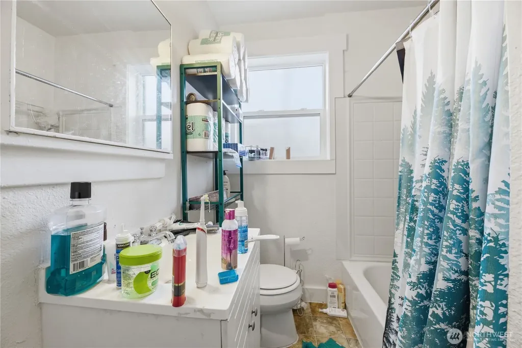 1134 Fawcett Avenue Tacoma WA 98402