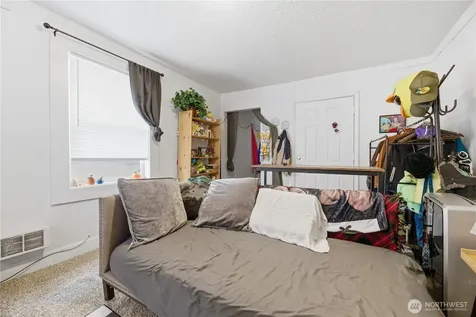 1134 Fawcett Avenue Tacoma WA 98402