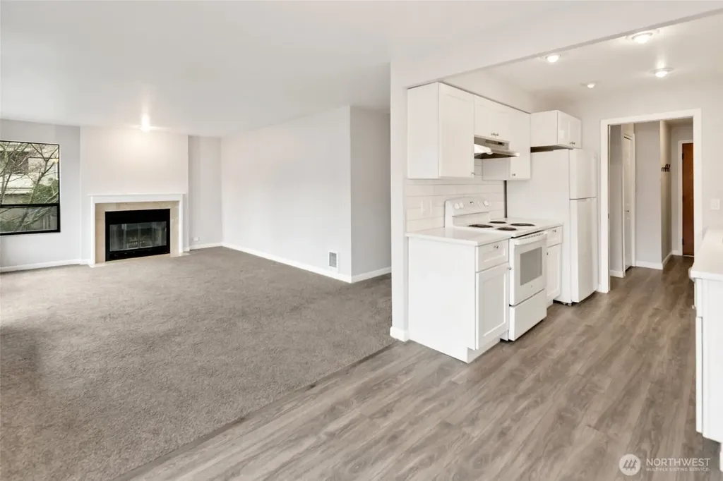 12300 33rd Avenue NE Seattle WA 98125
