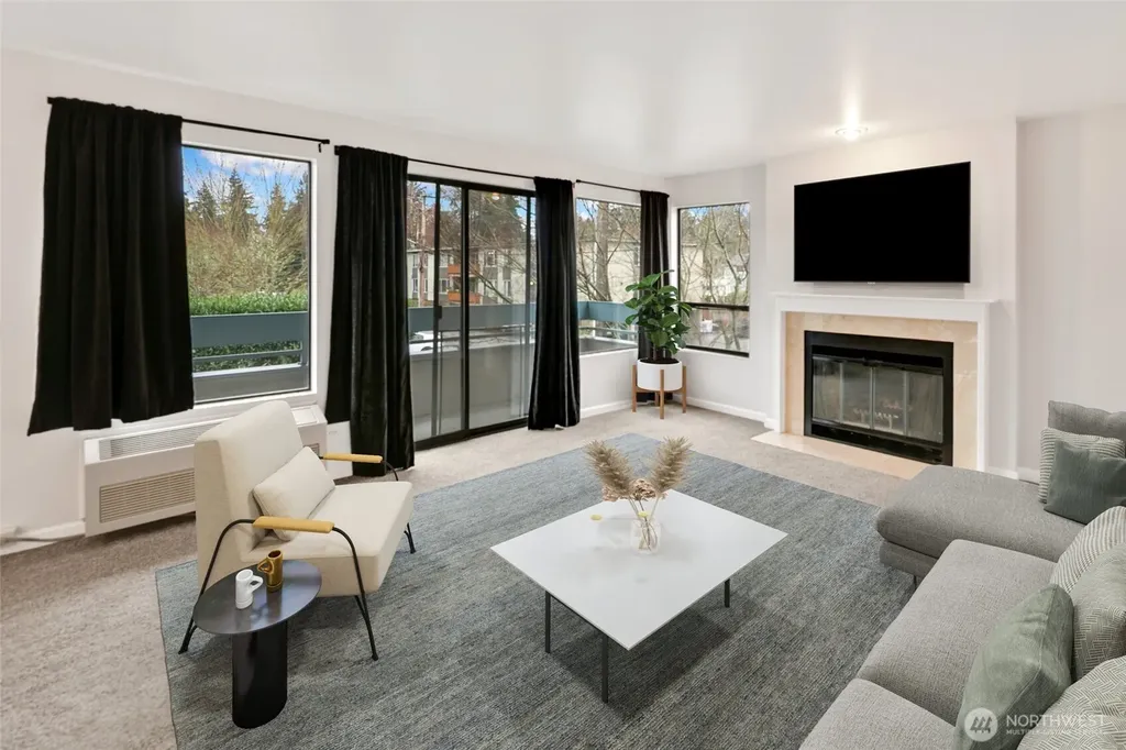 12300 33rd Avenue NE Seattle WA 98125