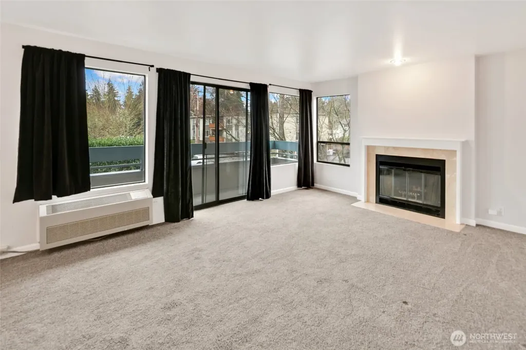 12300 33rd Avenue NE Seattle WA 98125